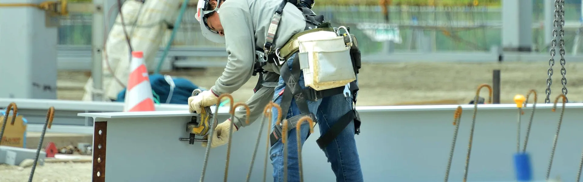 長野市を拠点に鉄骨工事を行っている会社です。